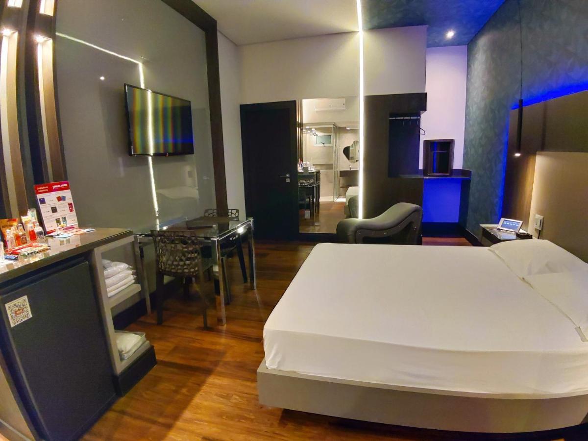 Motel Dallas Бело Оризонти Екстериор снимка