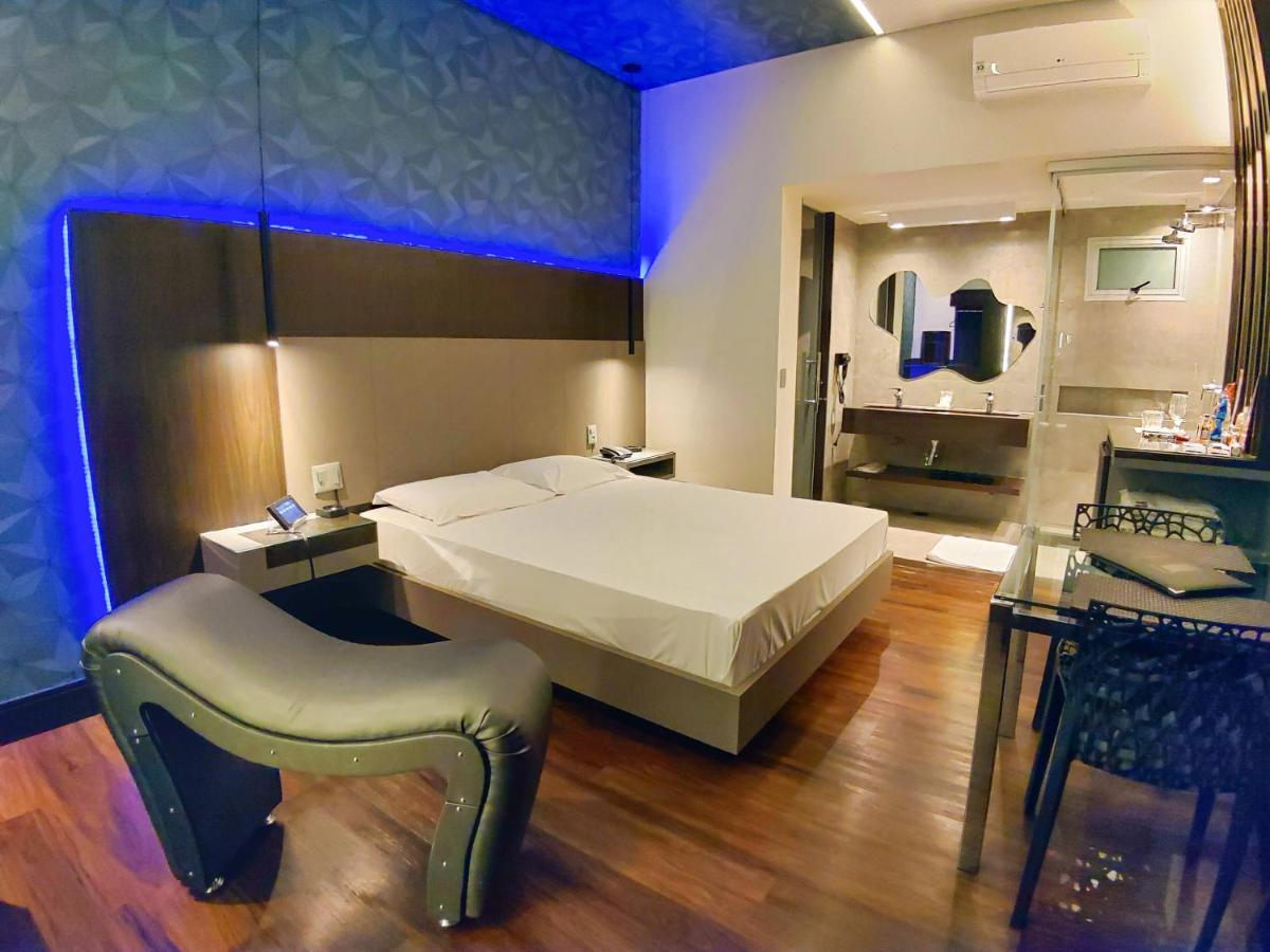 Motel Dallas Бело Оризонти Екстериор снимка